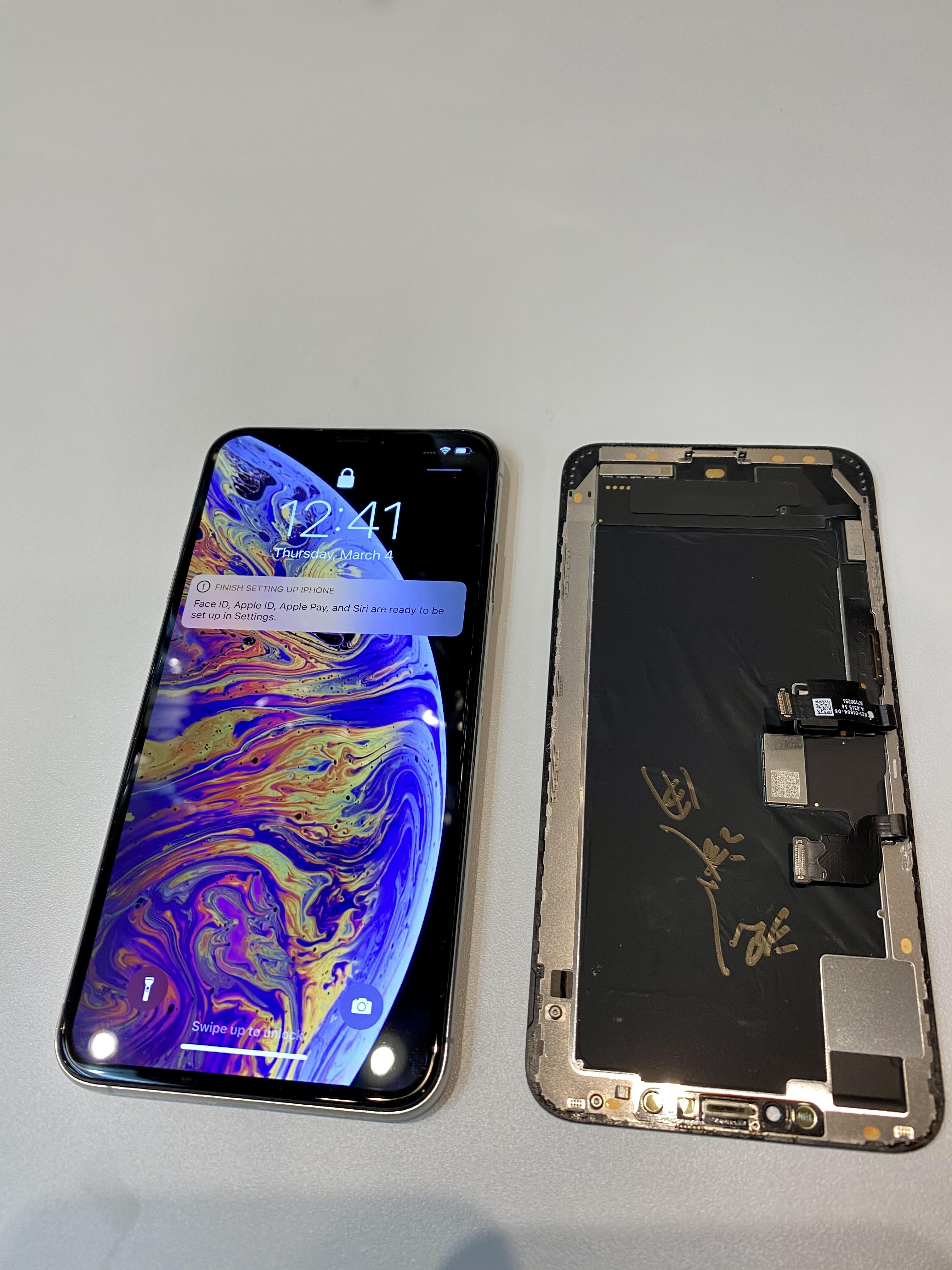 iPhone XS Max LCD Screen Replacement MT Systems