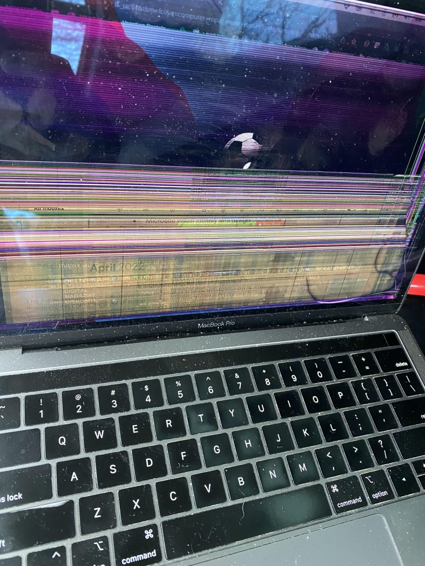 MacBook Pro A1989 LCD replacement