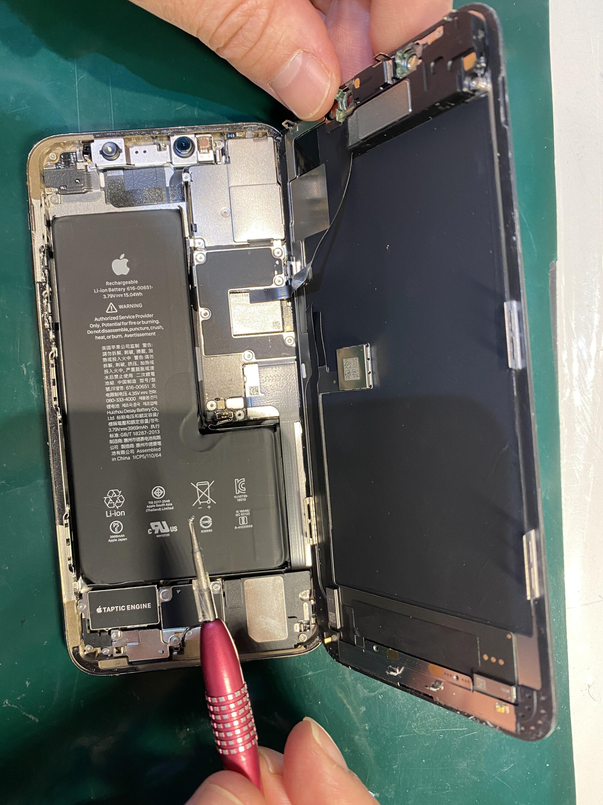 iPhone 11 Pro Max, iPhone Repair, iPhone Screen, iPhone LCD