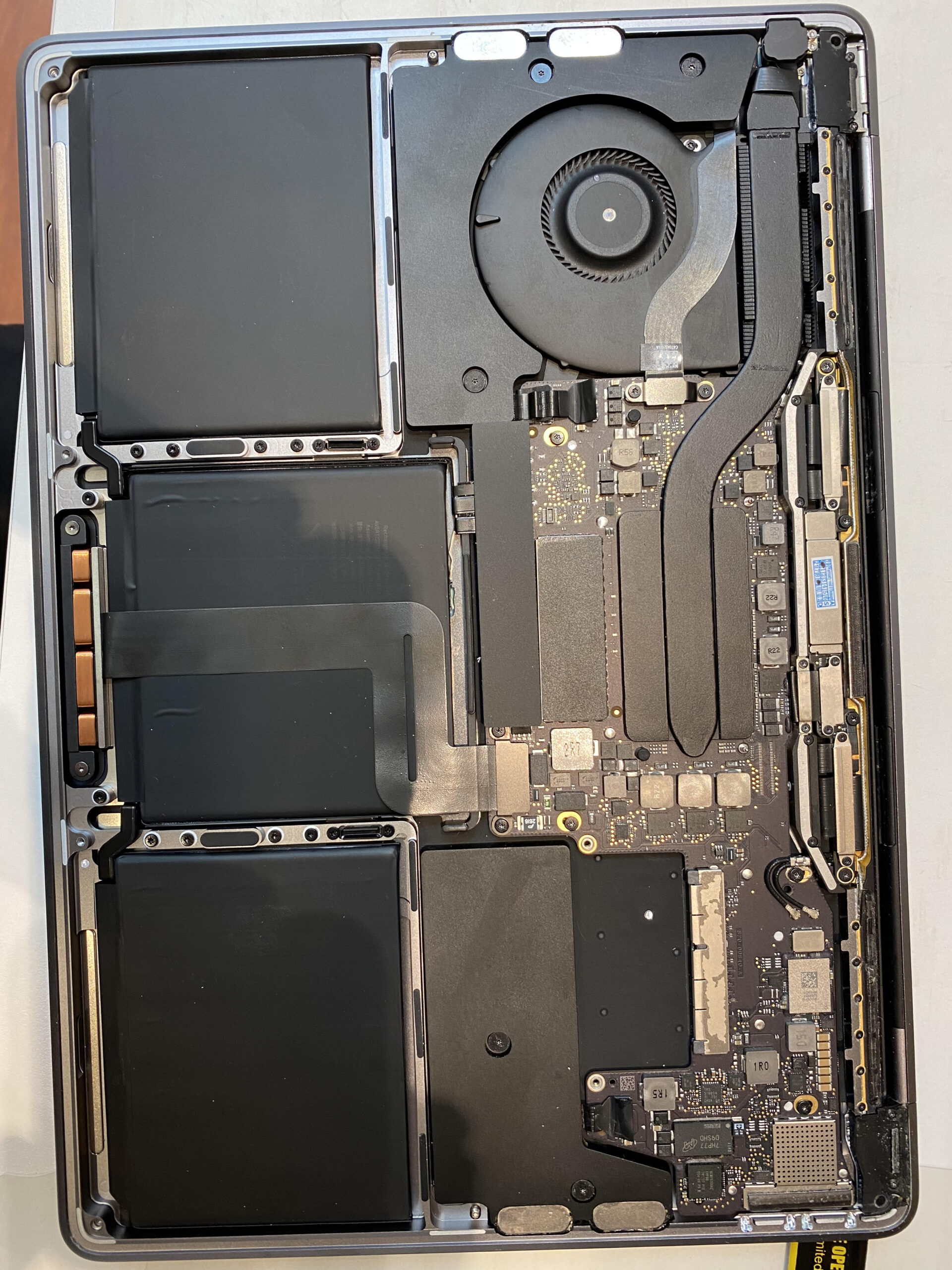 Apple Laptop Repair